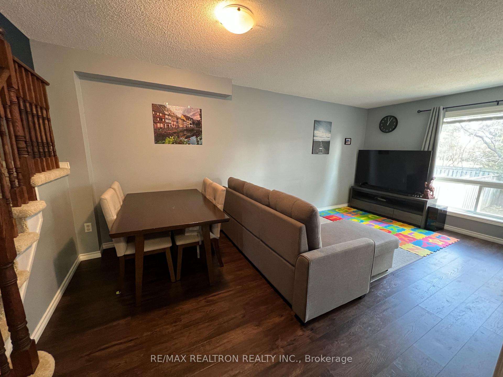 Photo 7 of 88 Leslie Avenue, Barrie, Holly — HOMEH