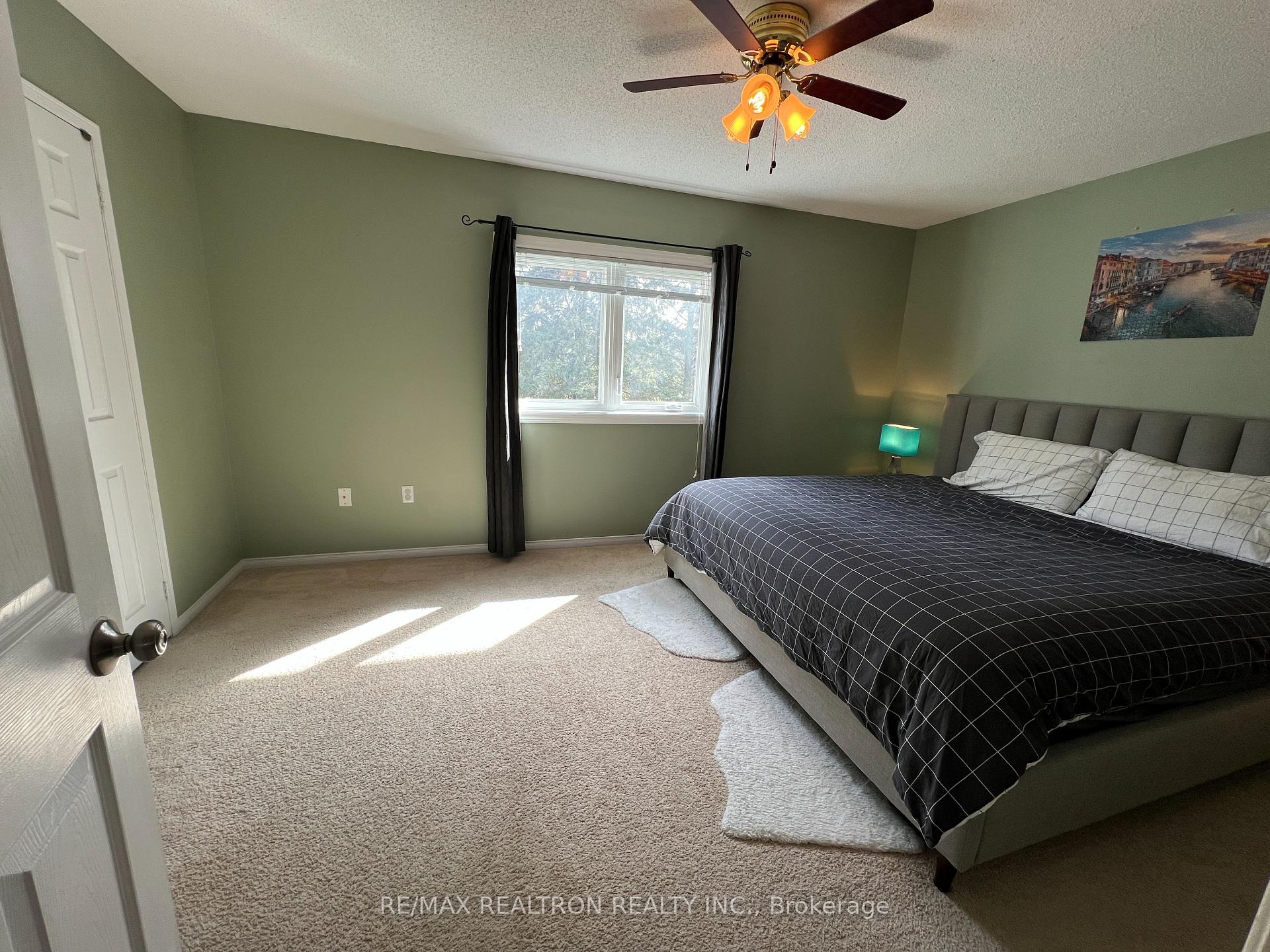 Photo 12 of 88 Leslie Avenue, Barrie, Holly — HOMEH