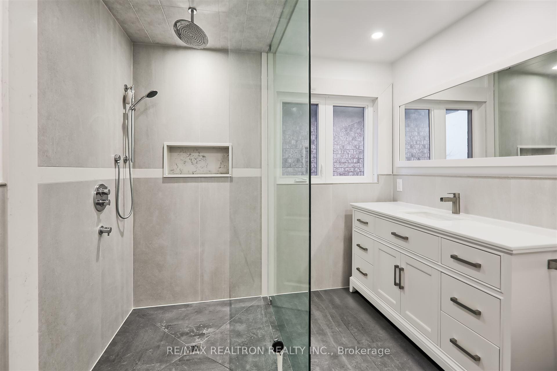 Photo 21 of Unit Upper, 23 Sewells Lane, Brampton, Fletcher's Meadow — HOMEH
