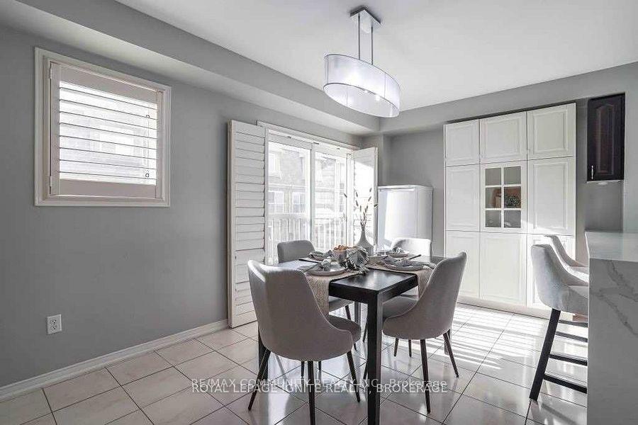 Photo 5 of 12 Reevesmere Lane E, Ajax, Northeast Ajax — HOMEH