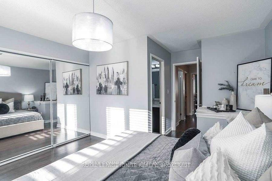 Photo 6 of 12 Reevesmere Lane E, Ajax, Northeast Ajax — HOMEH