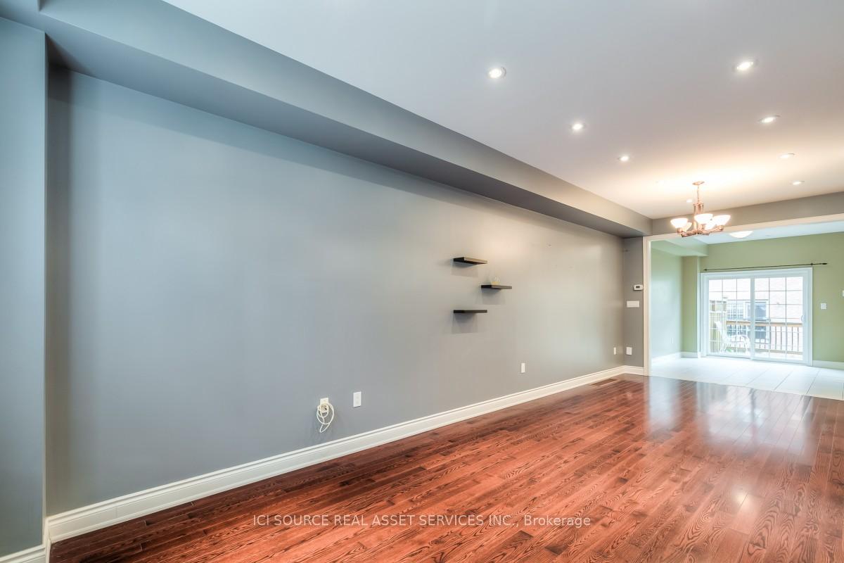 Photo 15 of 15 George Bogg Road, Vaughan, East Woodbridge — HOMEH