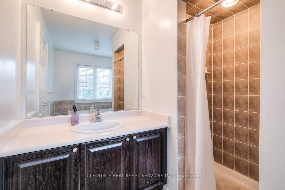 Photo 8 of 15 George Bogg Road, Vaughan, East Woodbridge — HOMEH