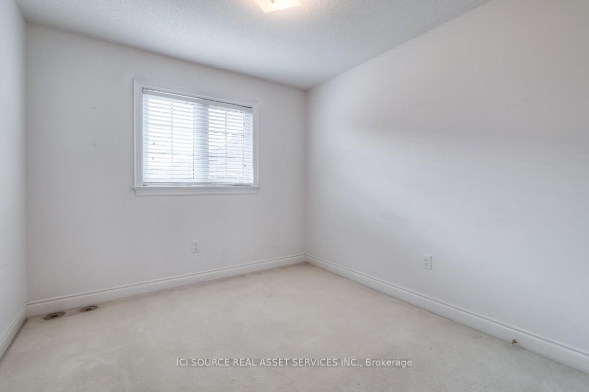 Photo 12 of 15 George Bogg Road, Vaughan, East Woodbridge — HOMEH