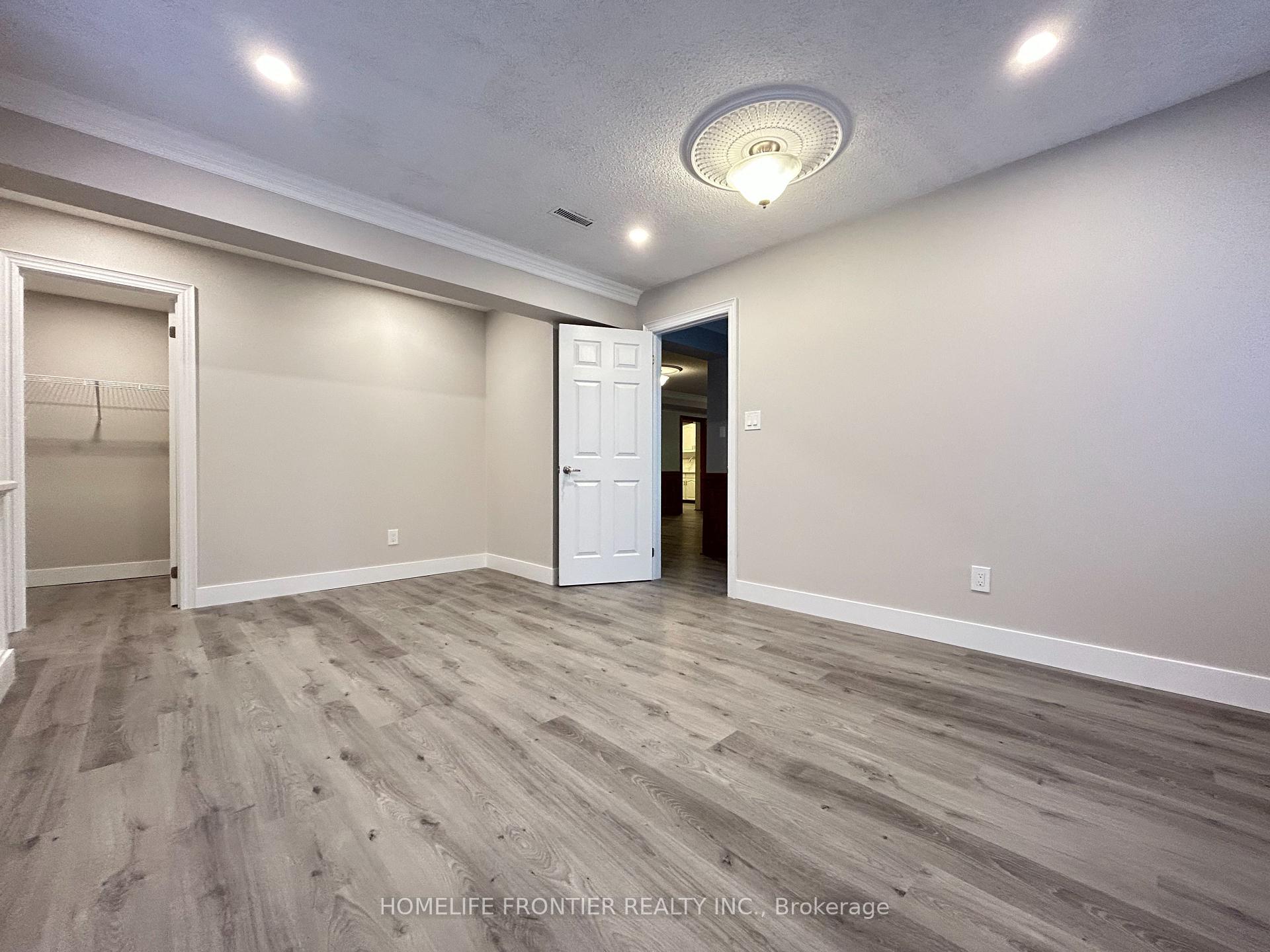 Photo 7 of Unit Lower, 118 Torran Road, Vaughan, Islington Woods — HOMEH