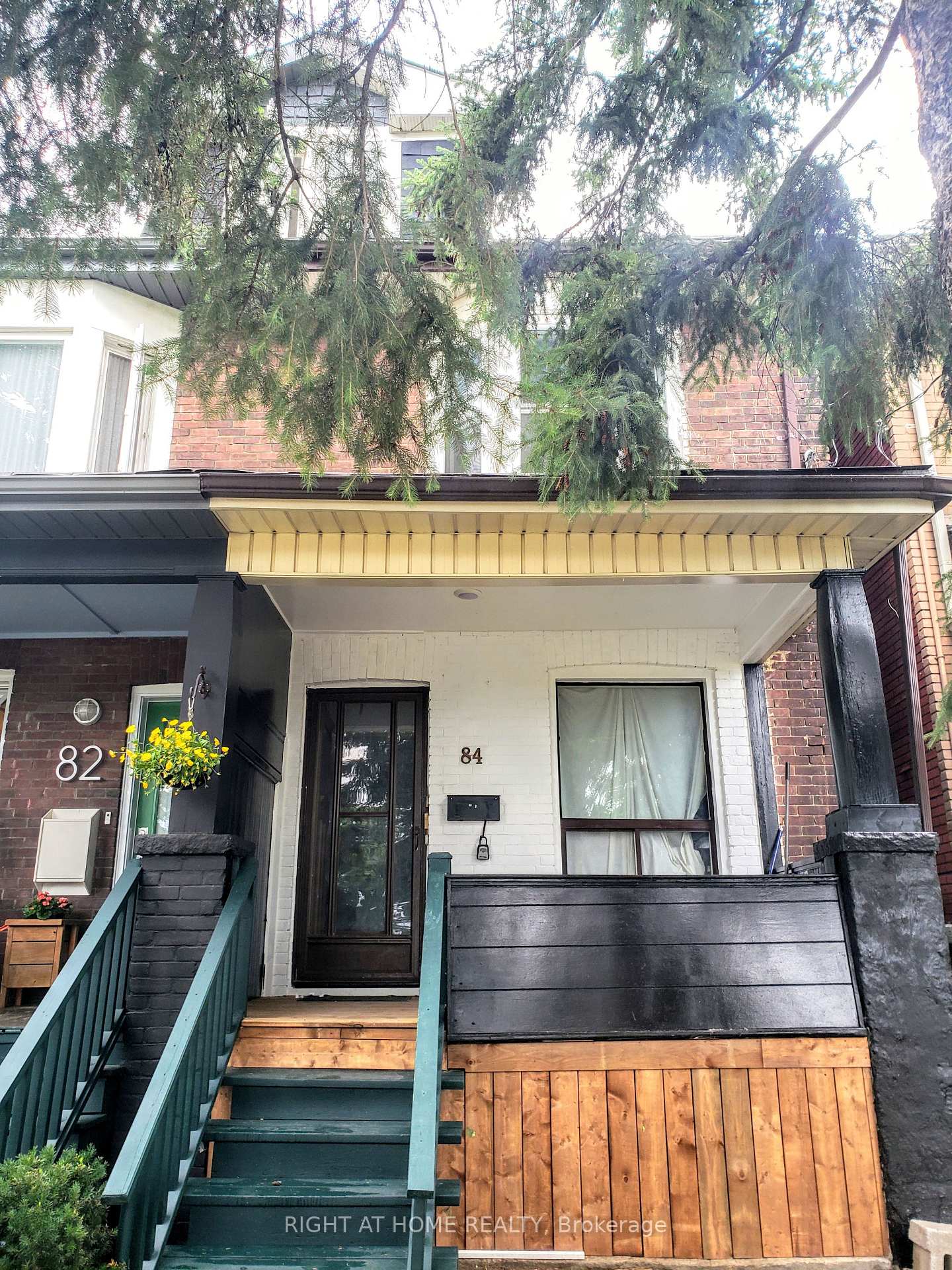 Photo 1 of Unit Upper, 84 Oakvale Avenue, Toronto, Greenwood-Coxwell — HOMEH