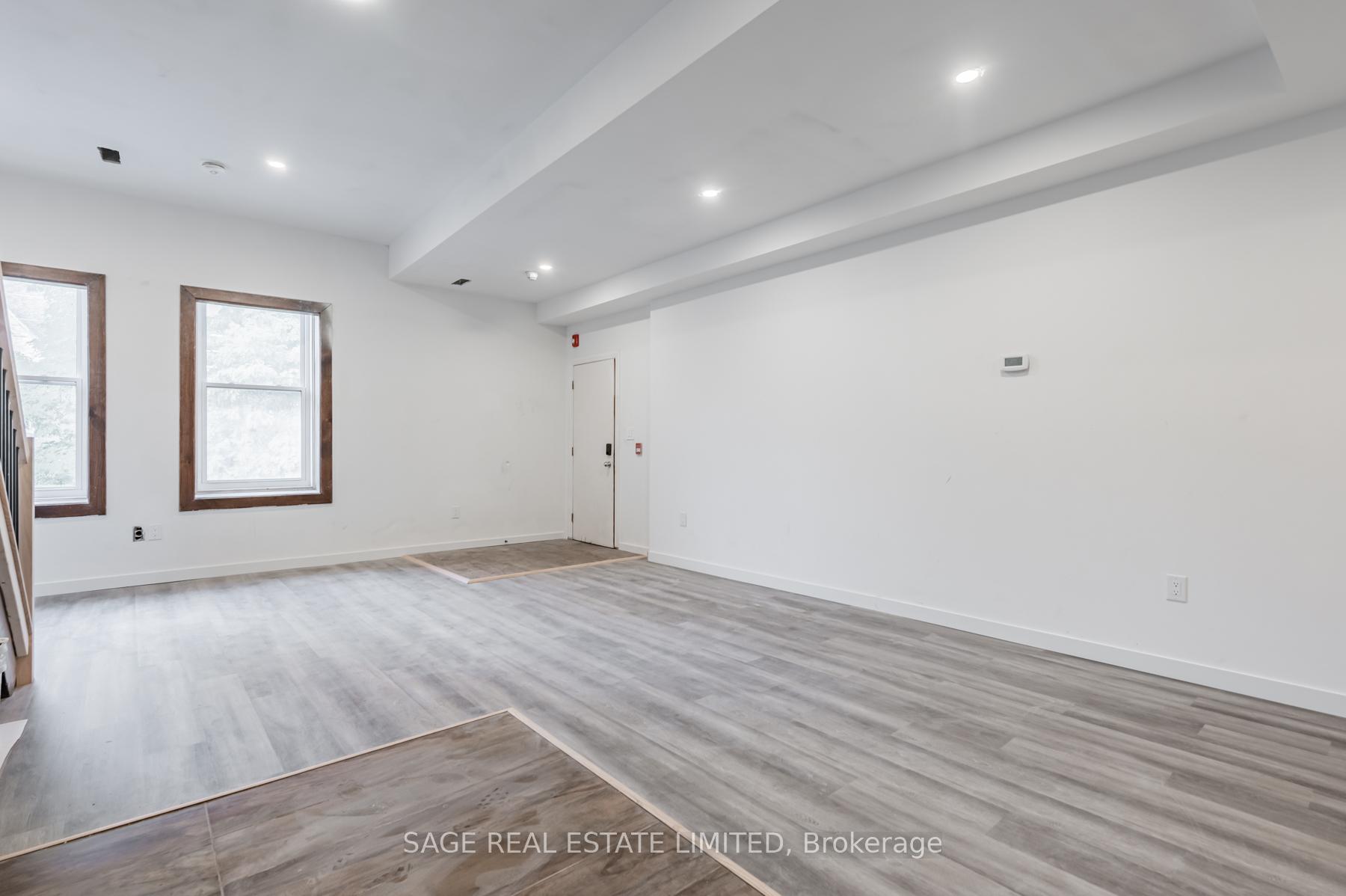 Photo 27 of Unit 9, 14 Cross Street, Hamilton, Dundas — HOMEH