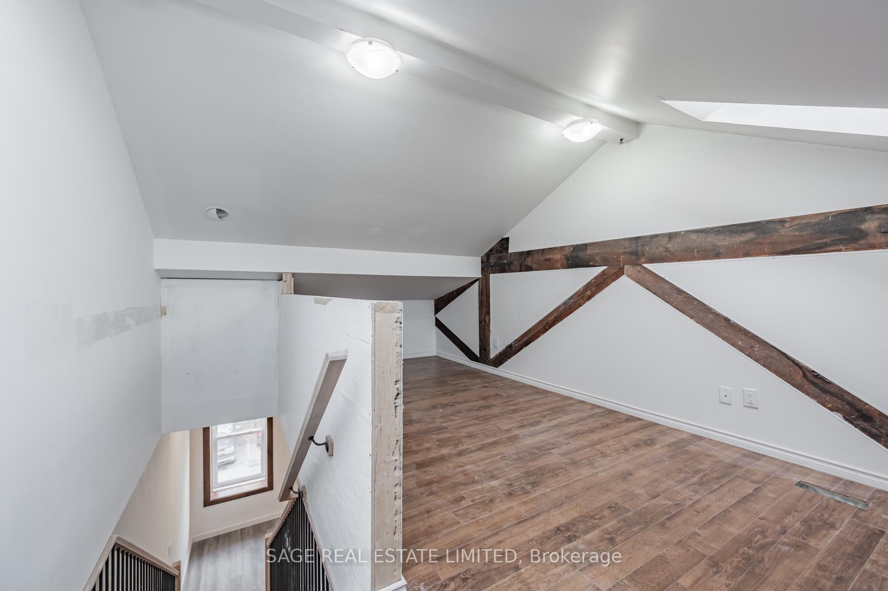 Photo 18 of Unit 9, 14 Cross Street, Hamilton, Dundas — HOMEH