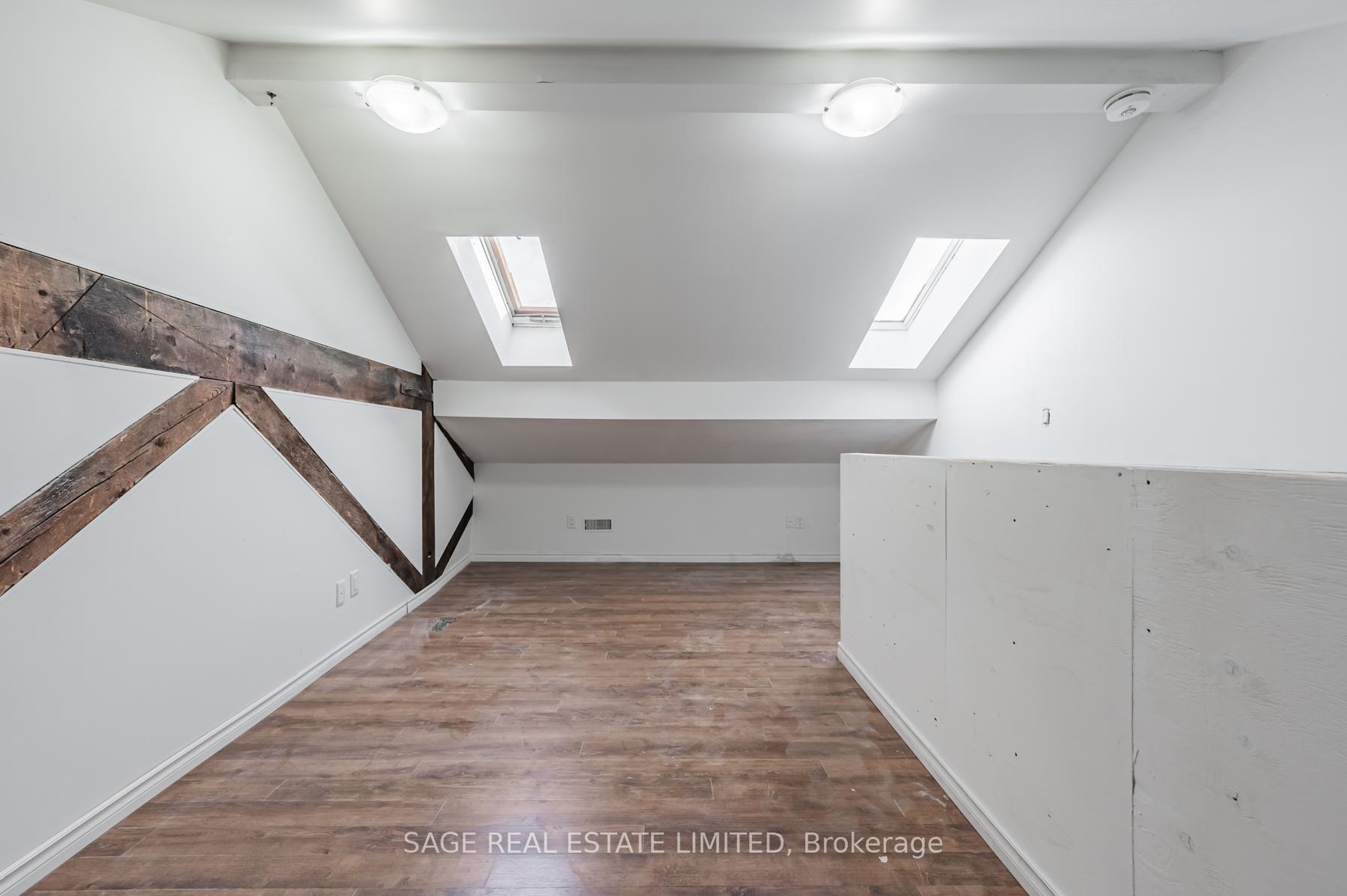 Photo 21 of Unit 9, 14 Cross Street, Hamilton, Dundas — HOMEH