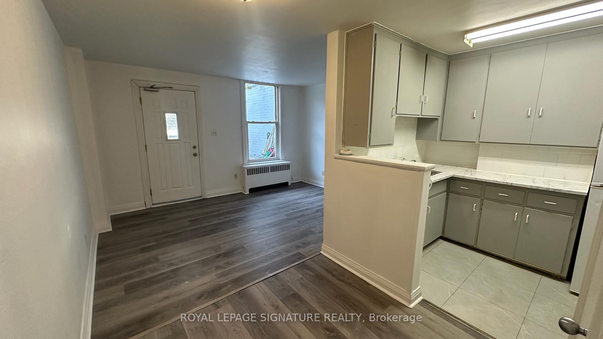 Photo 3 of Unit 2, 48 David Street, Brampton, Downtown Brampton — HOMEH