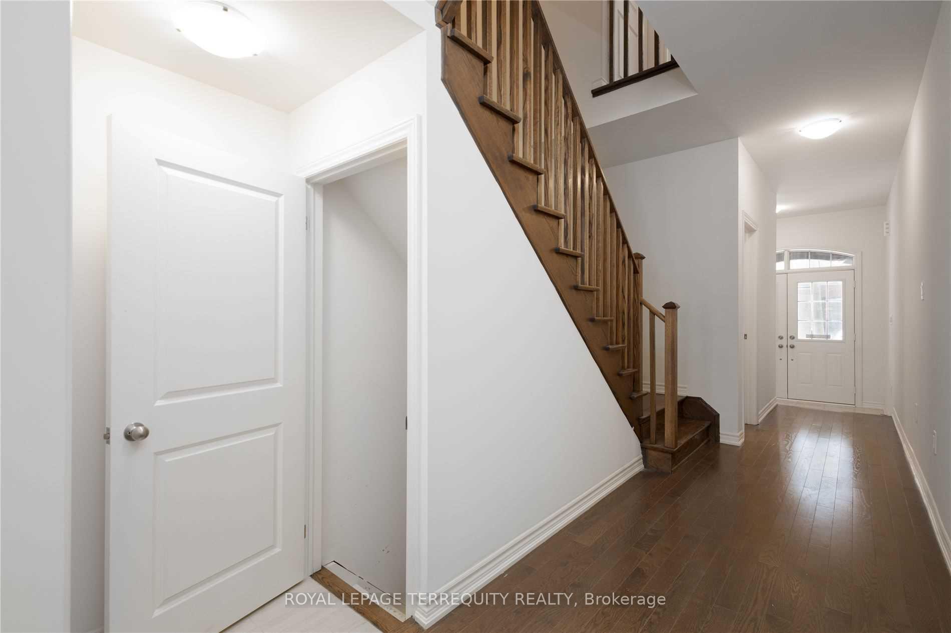Photo 22 of 118 Adventura Road, Brampton, Northwest Brampton — HOMEH