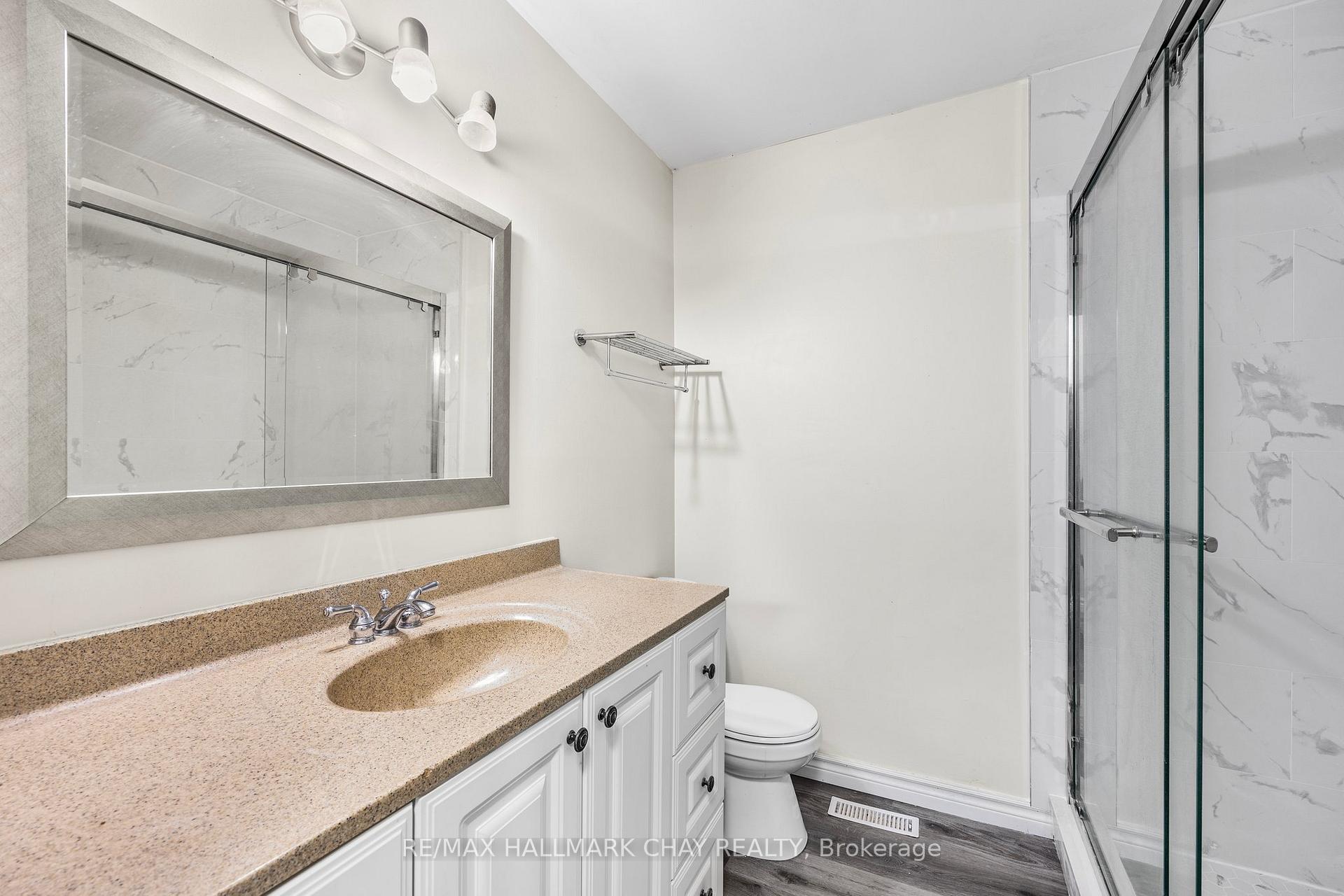 Photo 14 of Unit A, 1975 Golf Course Road, Springwater, Minesing — HOMEH