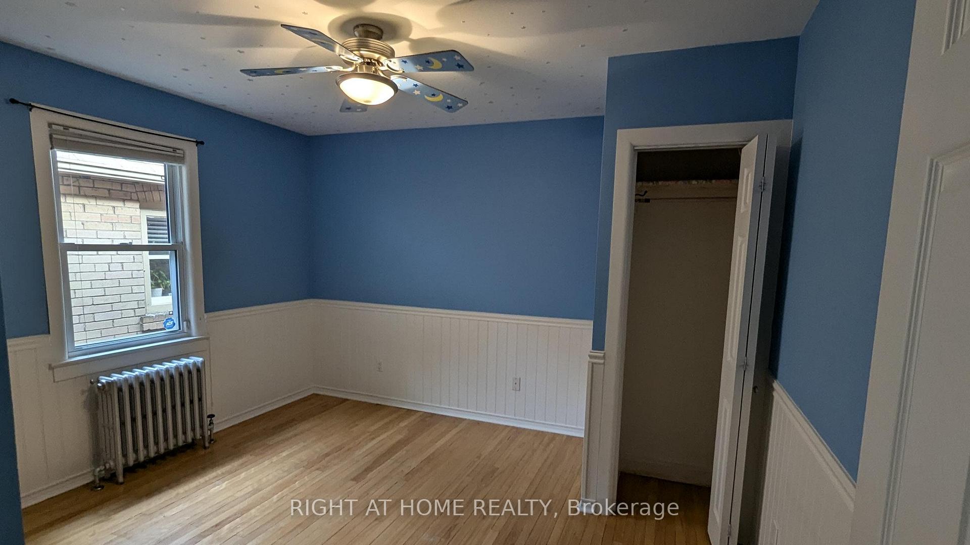 Photo 7 of 210 Prince Edward Drive S, Etobicoke, Stonegate-Queensway — HOMEH