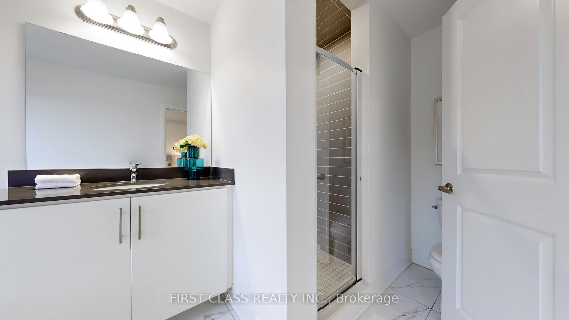 Photo 38 of 60 Carole Bell Way, Markham, Wismer — HOMEH