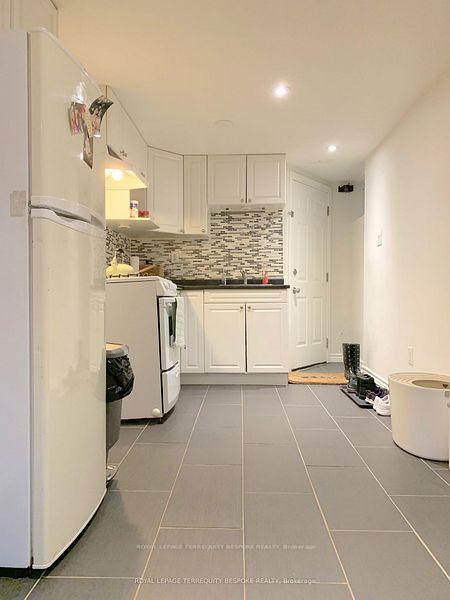 Photo 3 of Unit 1-lower, 19 Lewis Street, Toronto, South Riverdale — HOMEH