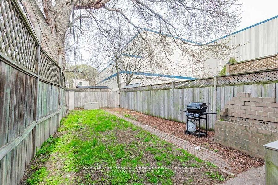 Photo 12 of Unit 1-lower, 19 Lewis Street, Toronto, South Riverdale — HOMEH