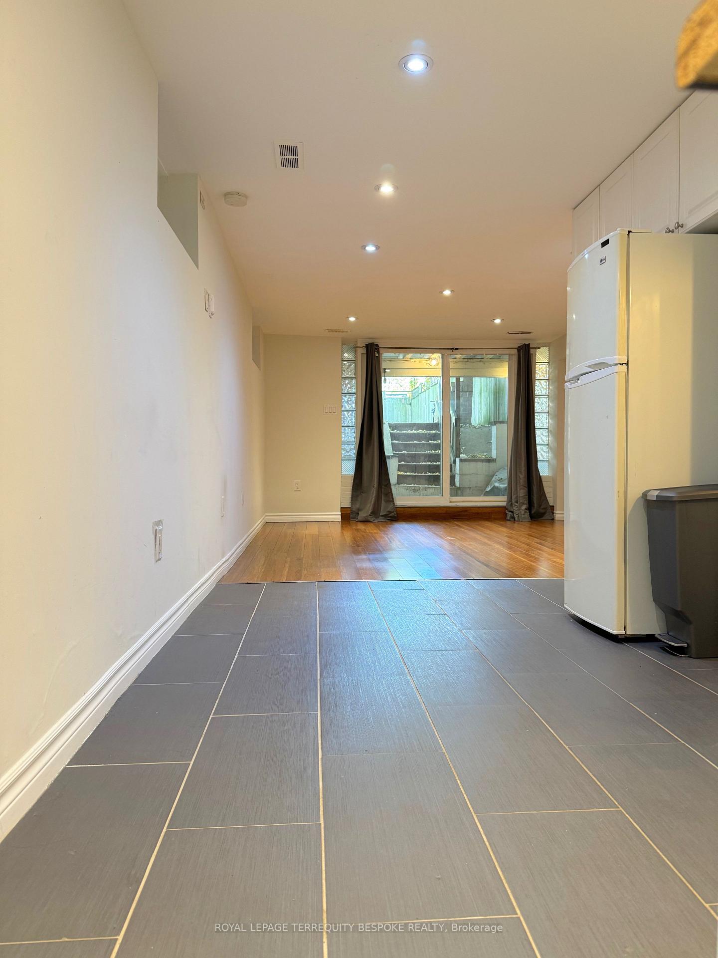 Photo 14 of Unit 1-lower, 19 Lewis Street, Toronto, South Riverdale — HOMEH