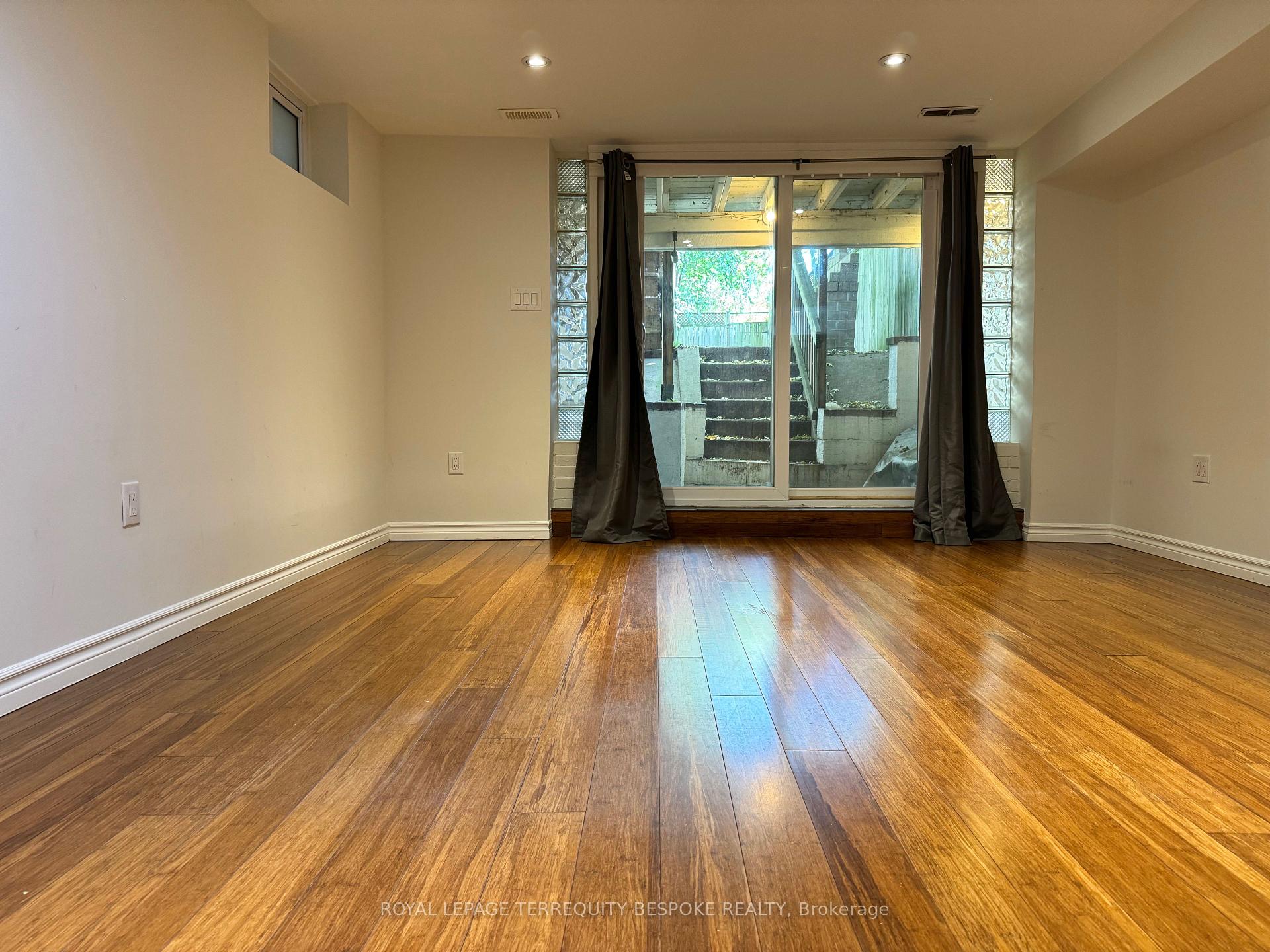 Photo 16 of Unit 1-lower, 19 Lewis Street, Toronto, South Riverdale — HOMEH