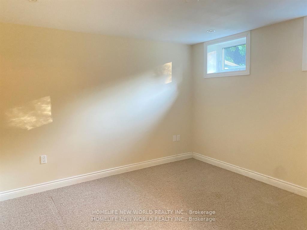 Photo 10 of Unit lower, 22 Markham Road, Scarborough, Scarborough Village — HOMEH