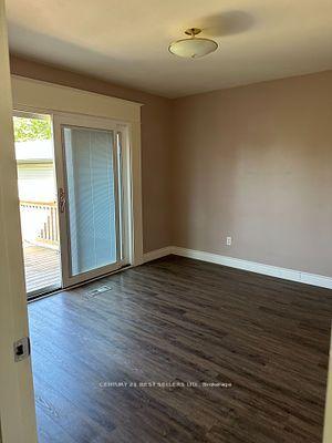 Photo 3 of 37 Welbourn Drive, Hamilton, Balfour — HOMEH