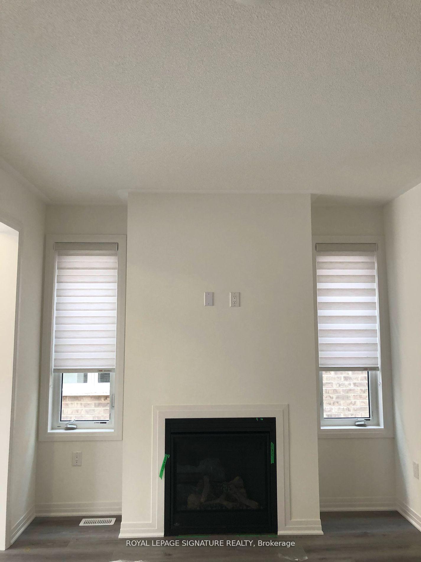 Photo 5 of 72 Copperhill Heights, Barrie, Painswick North — HOMEH