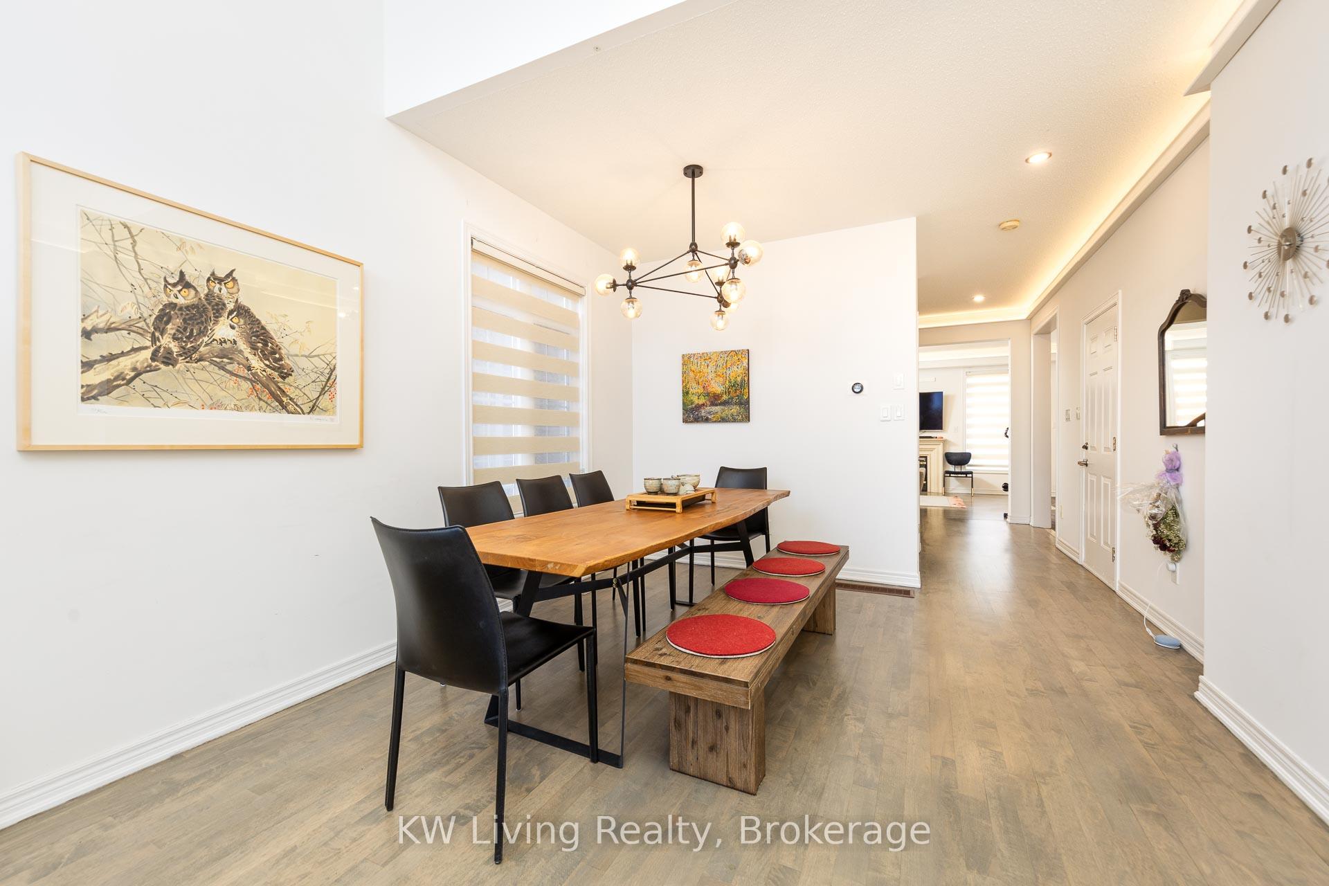Photo 6 of 103 Dewpoint Road, Vaughan, Patterson — HOMEH