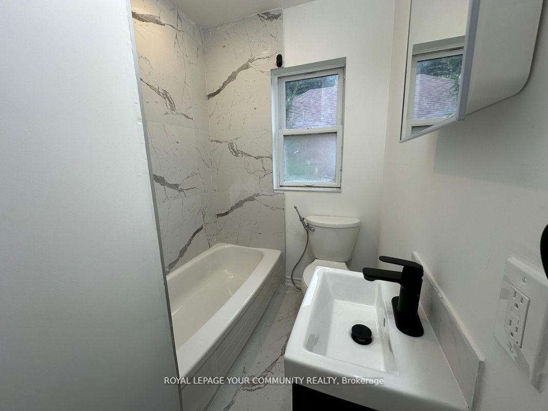 Photo 6 of 45 Gower Street, Toronto, O'Connor-Parkview — HOMEH