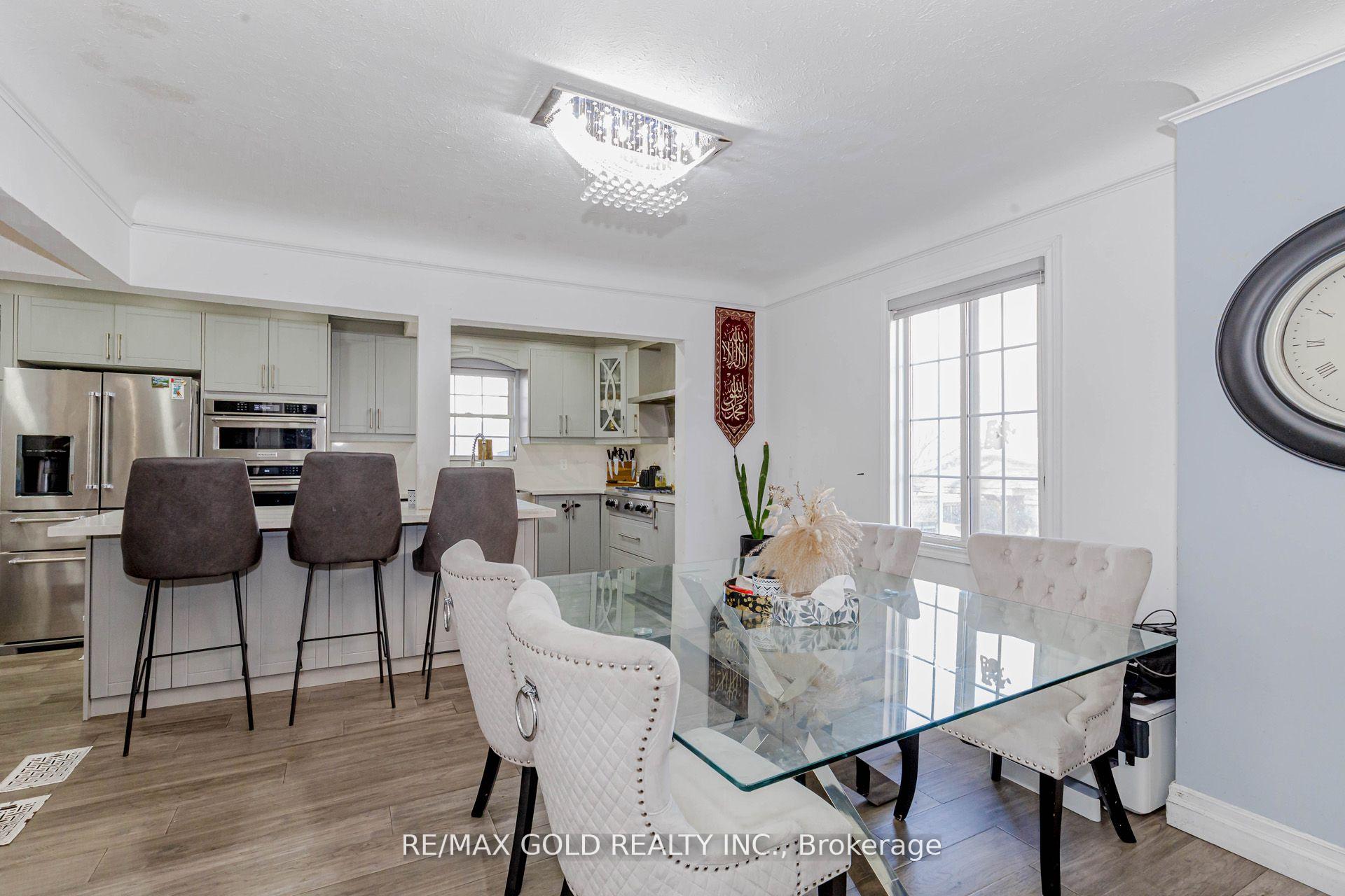 Photo 18 of 268 Beach Boulevard, Hamilton, Hamilton Beach — HOMEH