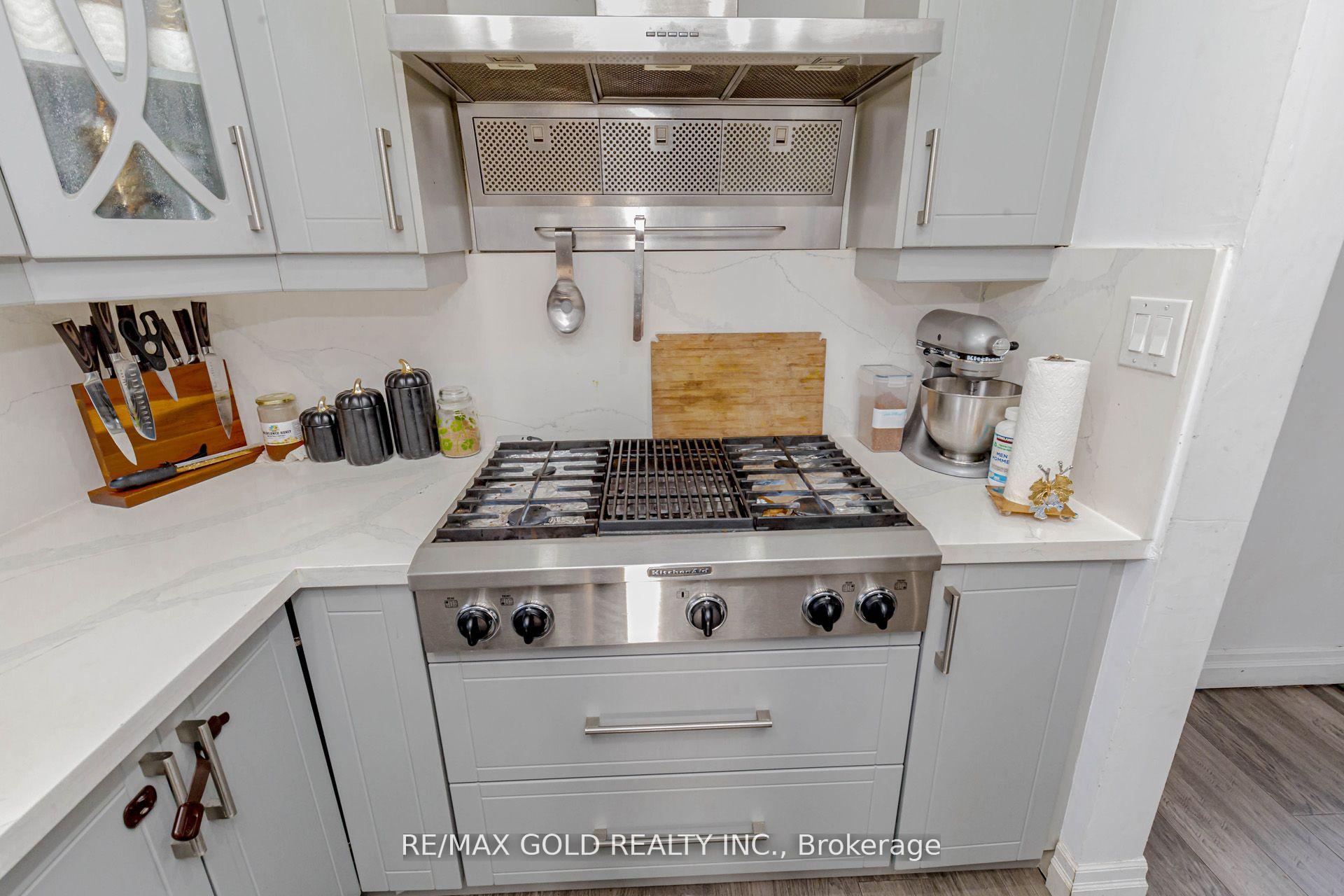 Photo 19 of 268 Beach Boulevard, Hamilton, Hamilton Beach — HOMEH