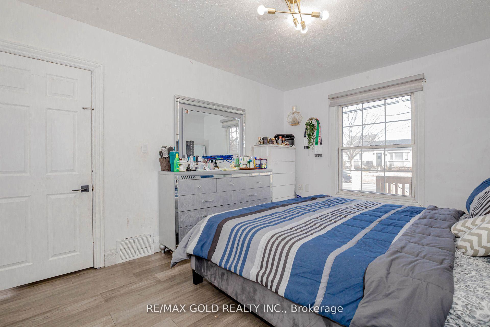 Photo 31 of 268 Beach Boulevard, Hamilton, Hamilton Beach — HOMEH