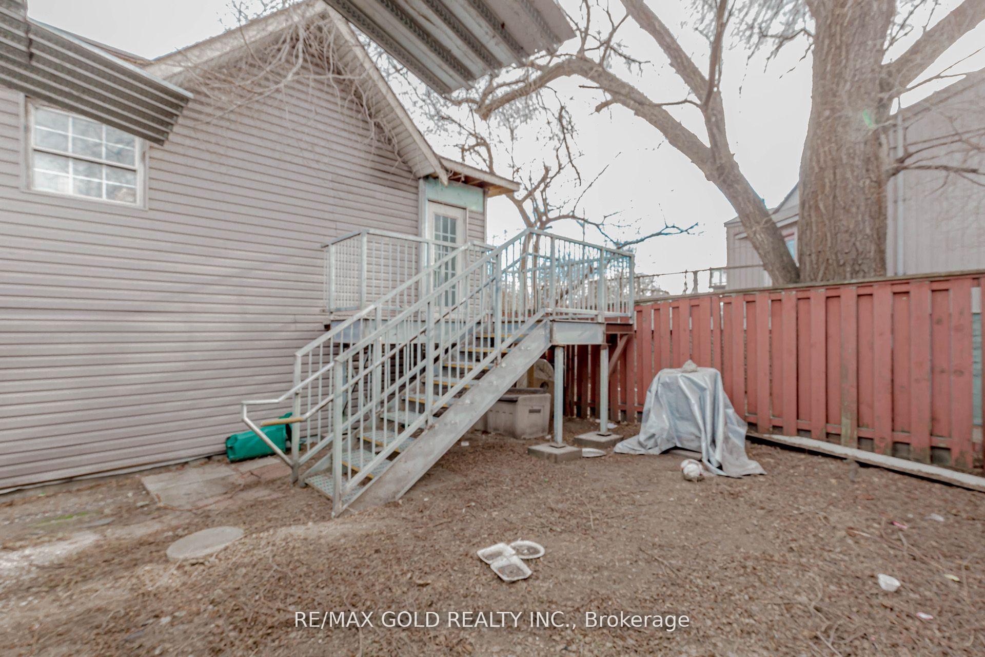 Photo 37 of 268 Beach Boulevard, Hamilton, Hamilton Beach — HOMEH
