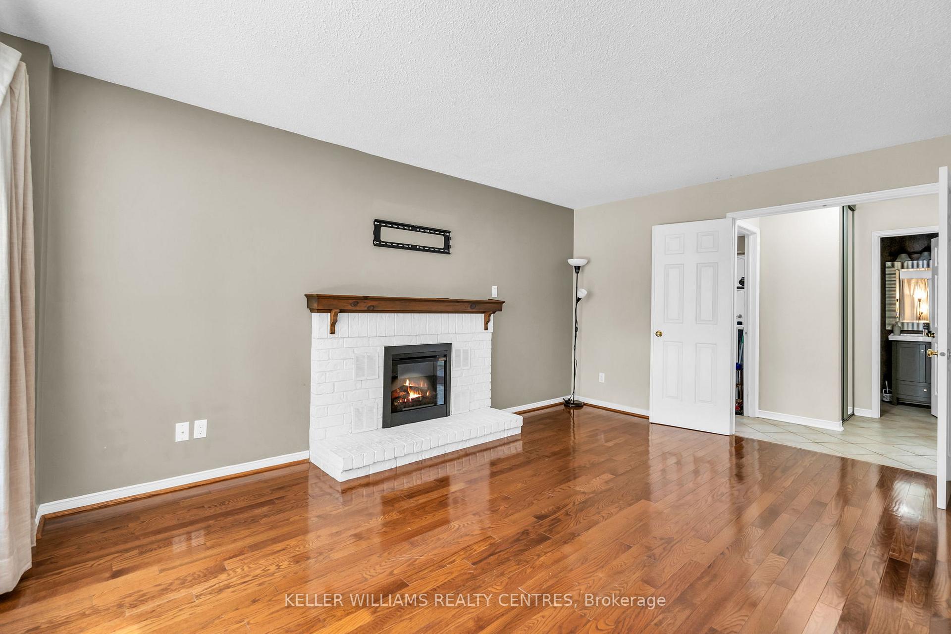 Photo 28 of 1 Gilbank Drive, Aurora, Aurora Heights — HOMEH