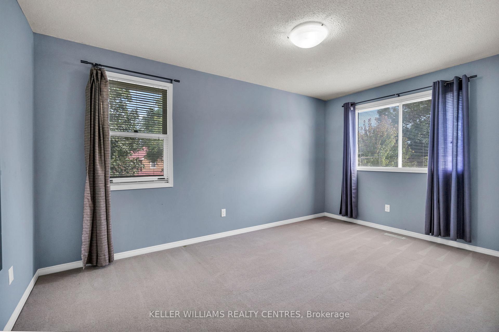 Photo 19 of 1 Gilbank Drive, Aurora, Aurora Heights — HOMEH