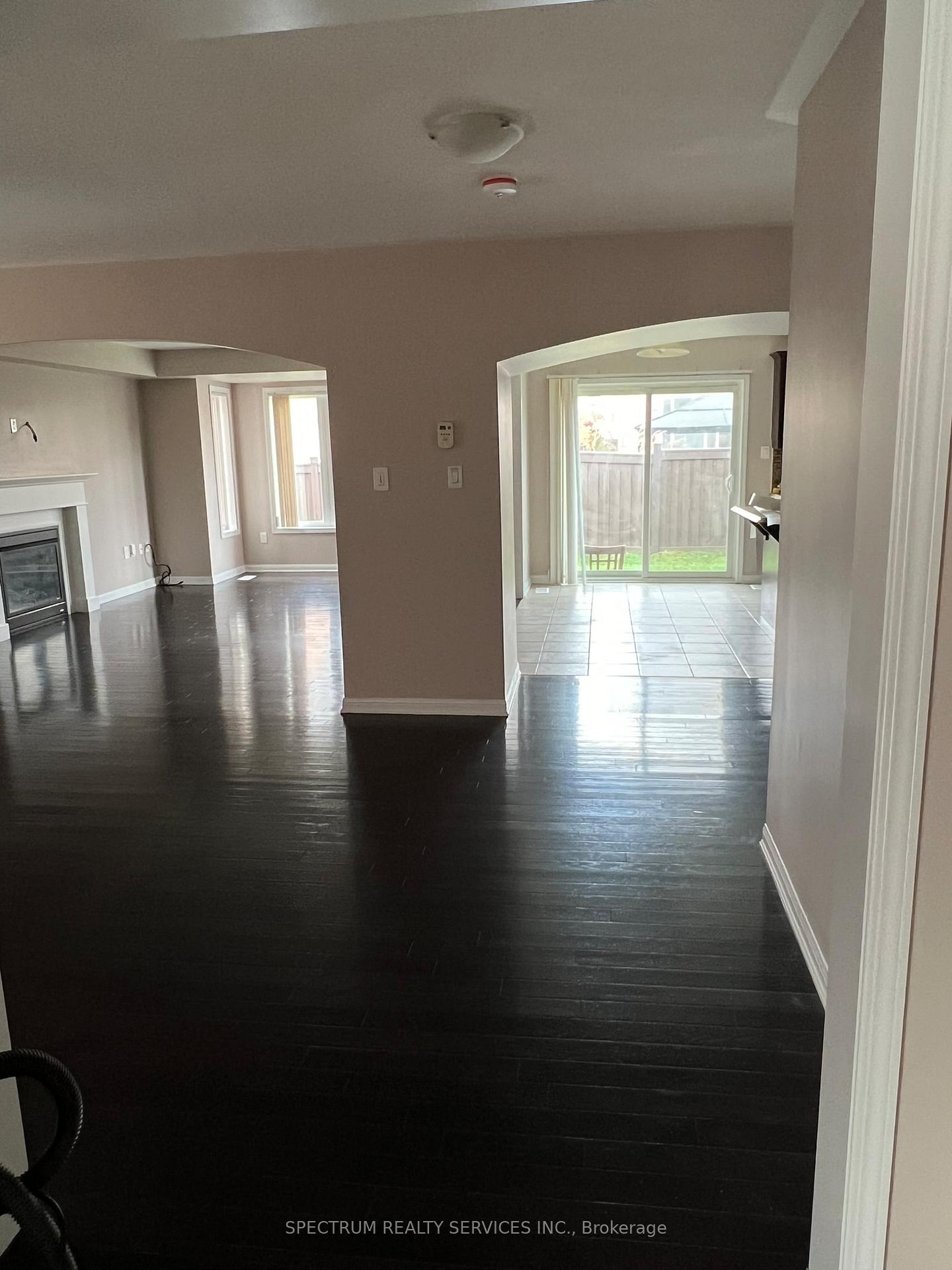 Photo 31 of 214 Valleyway Drive, Brampton, Credit Valley — HOMEH