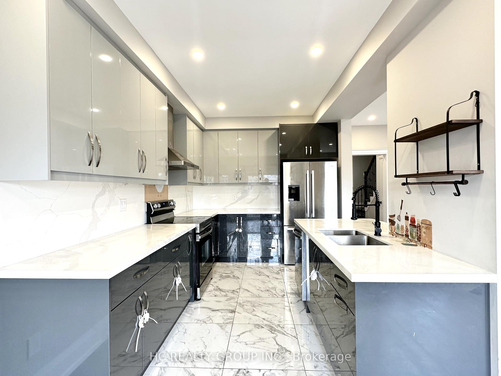 Photo 22 of 63 Ian Baron Avenue, Markham, Village Green-South Unionville — HOMEH