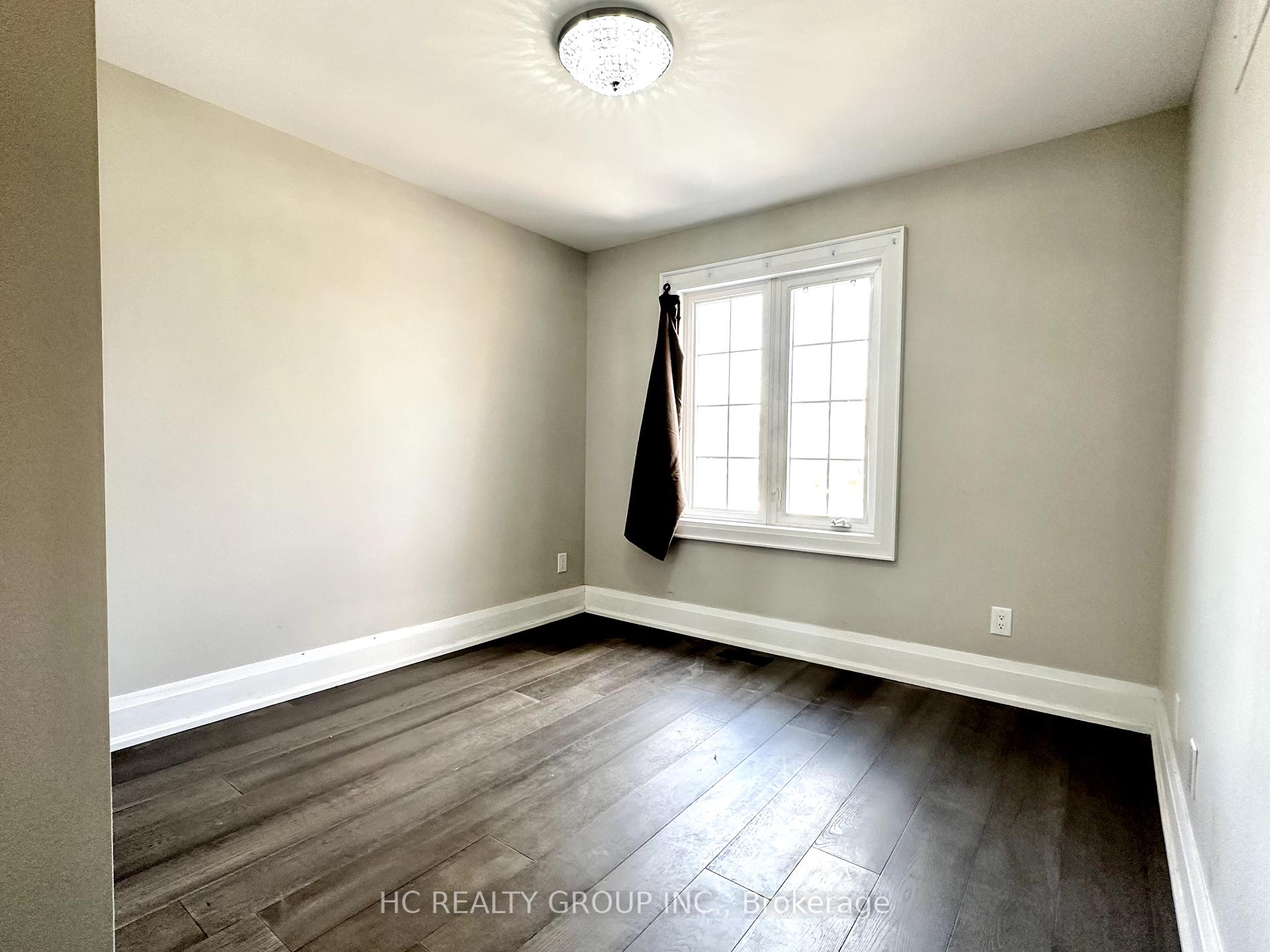 Photo 16 of 63 Ian Baron Avenue, Markham, Village Green-South Unionville — HOMEH
