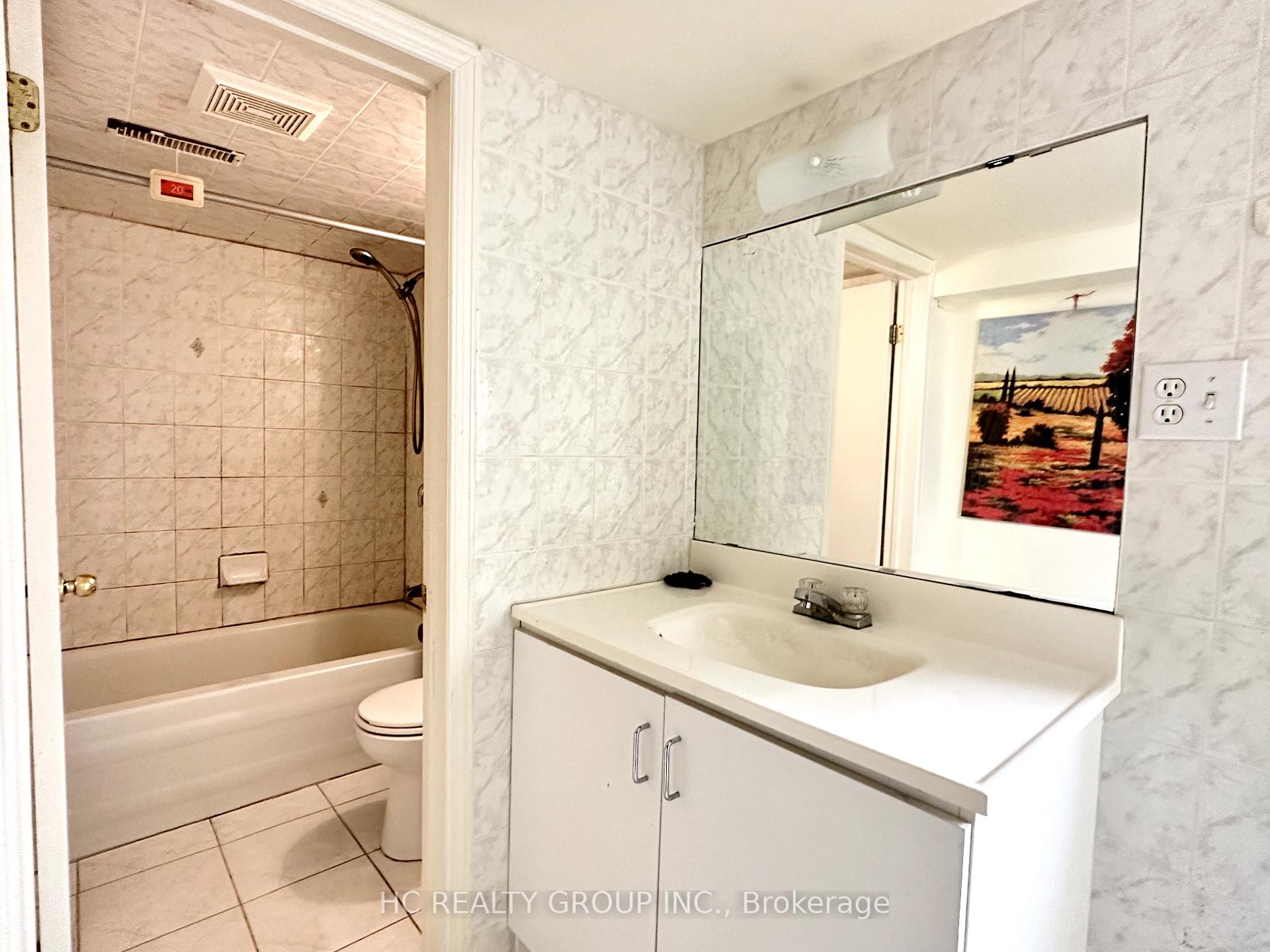 Photo 13 of 63 Ian Baron Avenue, Markham, Village Green-South Unionville — HOMEH