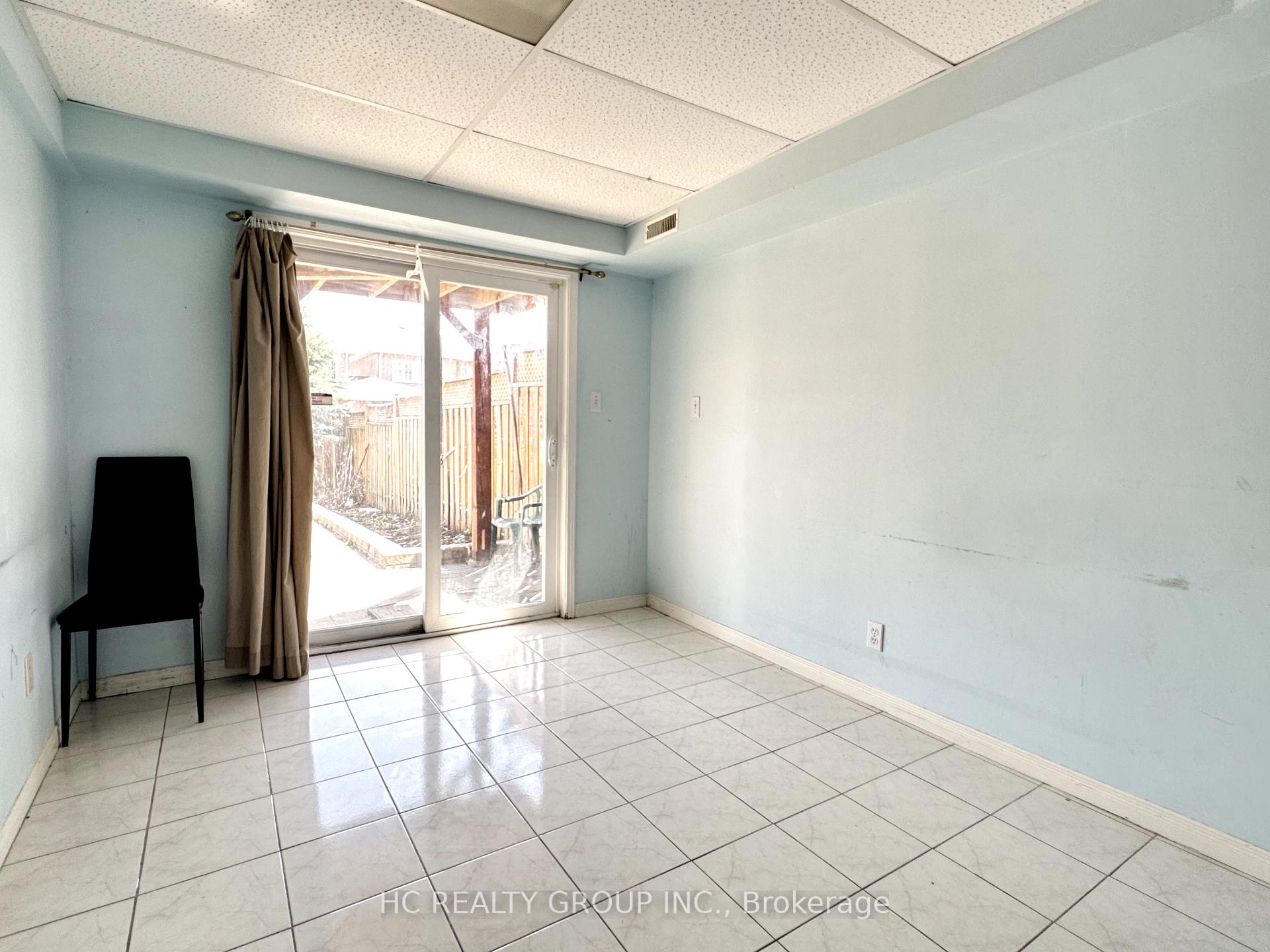 Photo 15 of 63 Ian Baron Avenue, Markham, Village Green-South Unionville — HOMEH