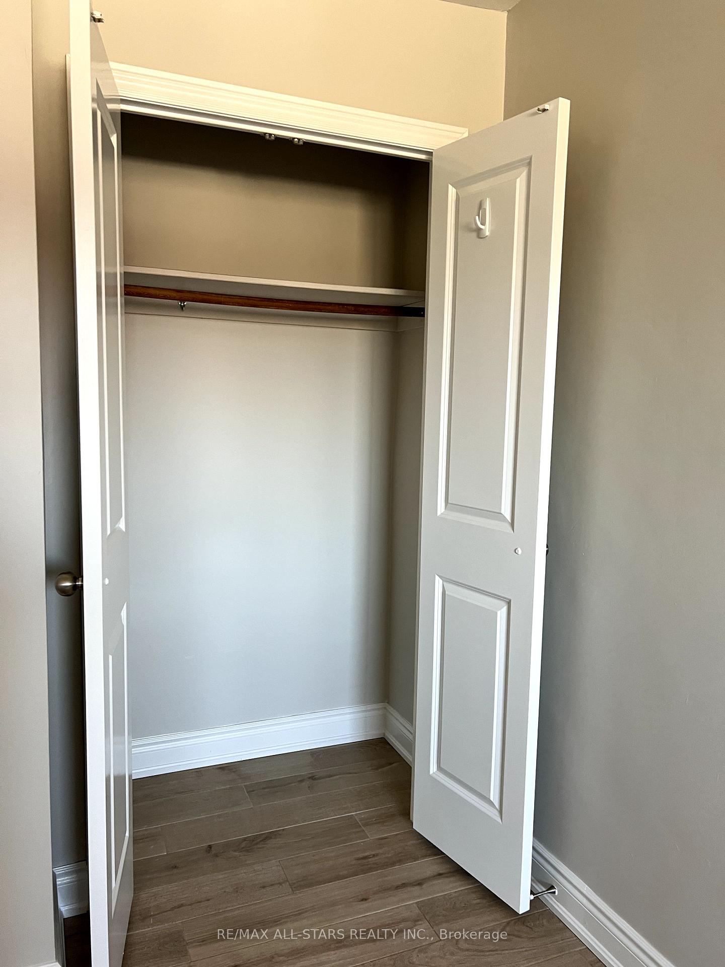Photo 15 of Unit 13, 73 Albert Street, Uxbridge — HOMEH