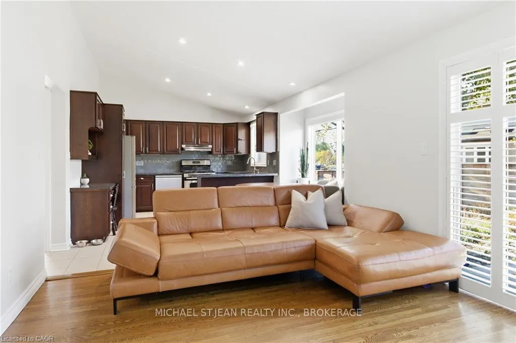 Photo 19 of 78 Ackland Street, Hamilton, Stoney Creek Mountain — HOMEH