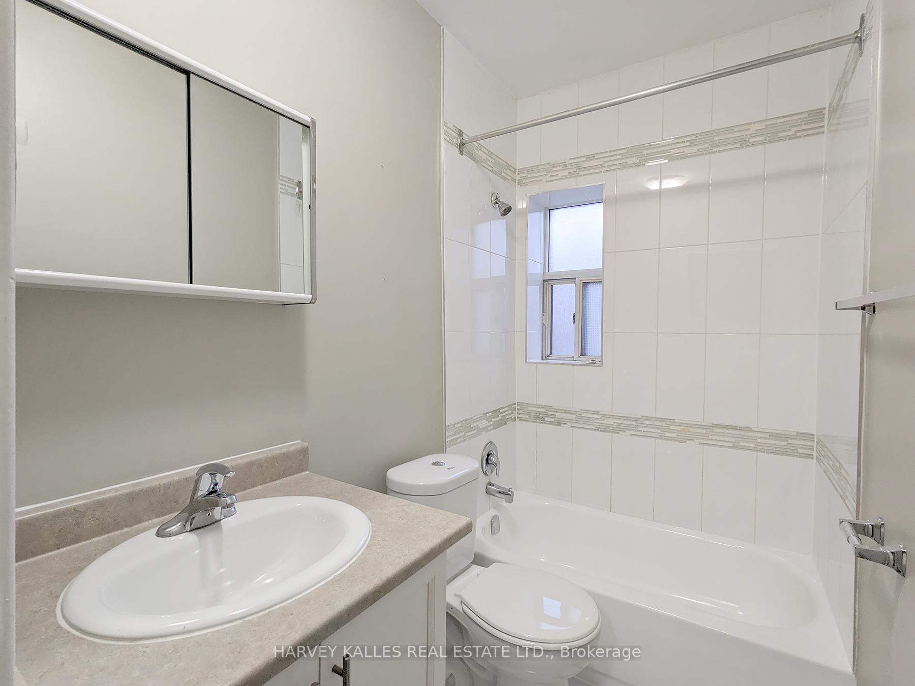 Photo 15 of Unit 25, 36 Rosecliffe Avenue, Toronto, Oakwood Village — HOMEH