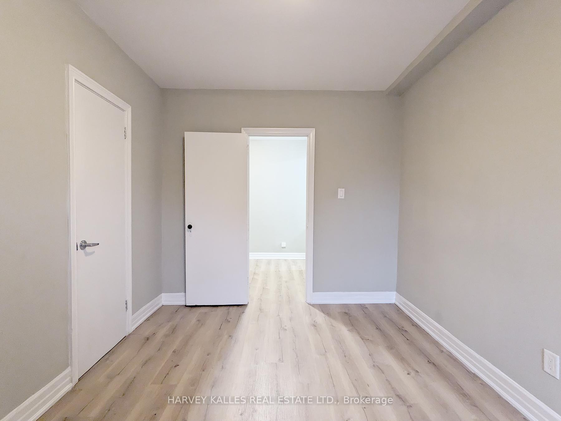 Photo 16 of Unit 25, 36 Rosecliffe Avenue, Toronto, Oakwood Village — HOMEH