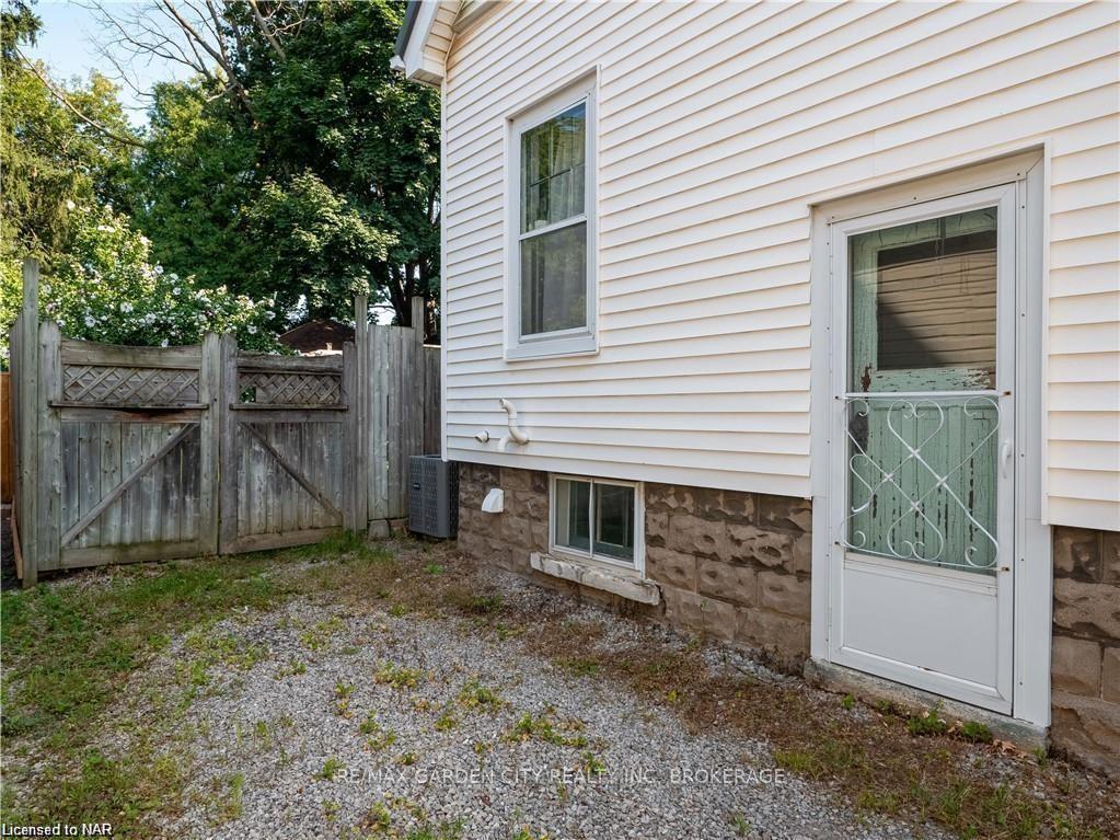 Photo 30 of 69 Dufferin Street, St. Catharines, Downtown — HOMEH