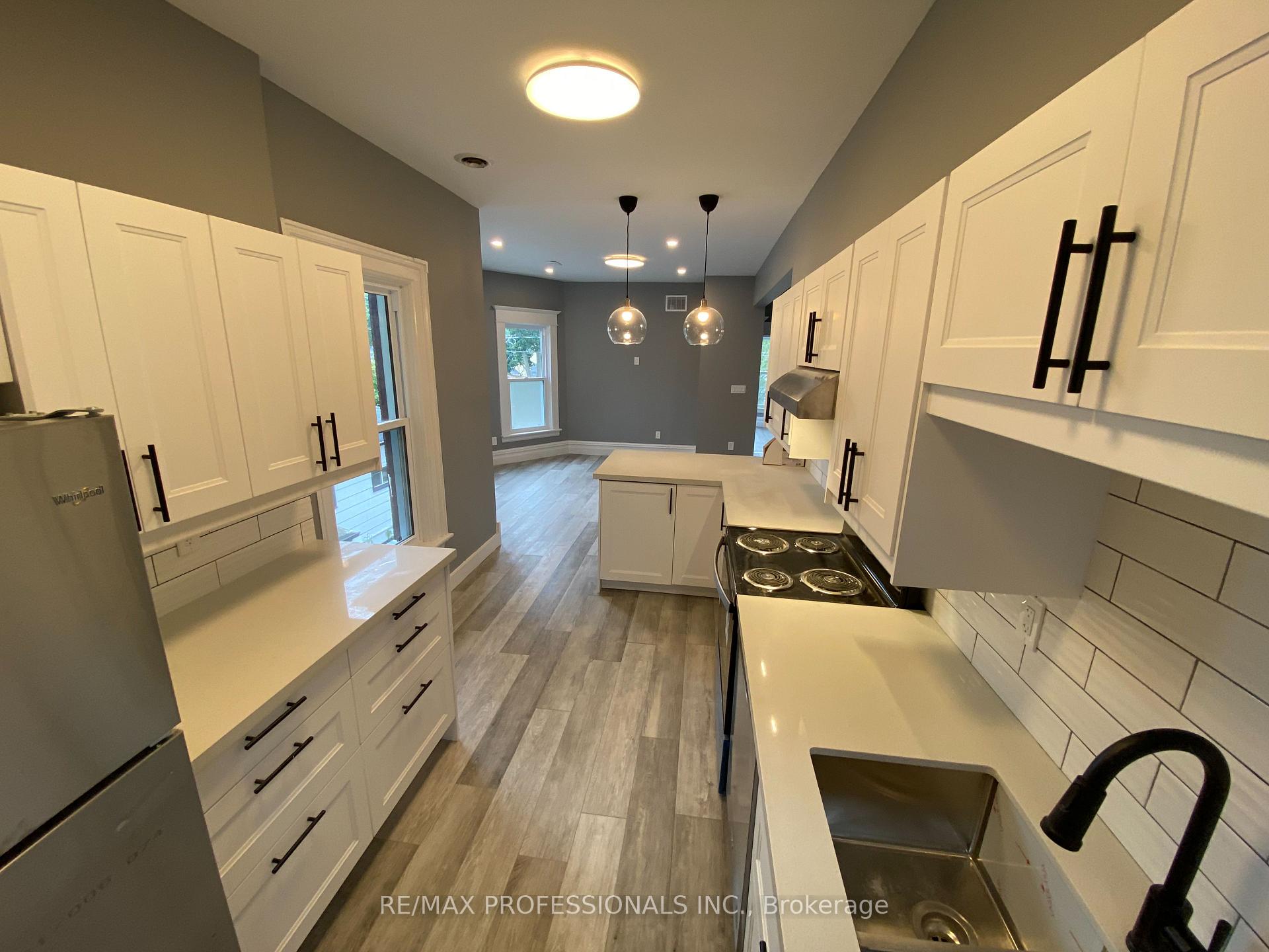 Photo 12 of Unit 3, 77 East Avenue, Brant, Brantford Twp — HOMEH