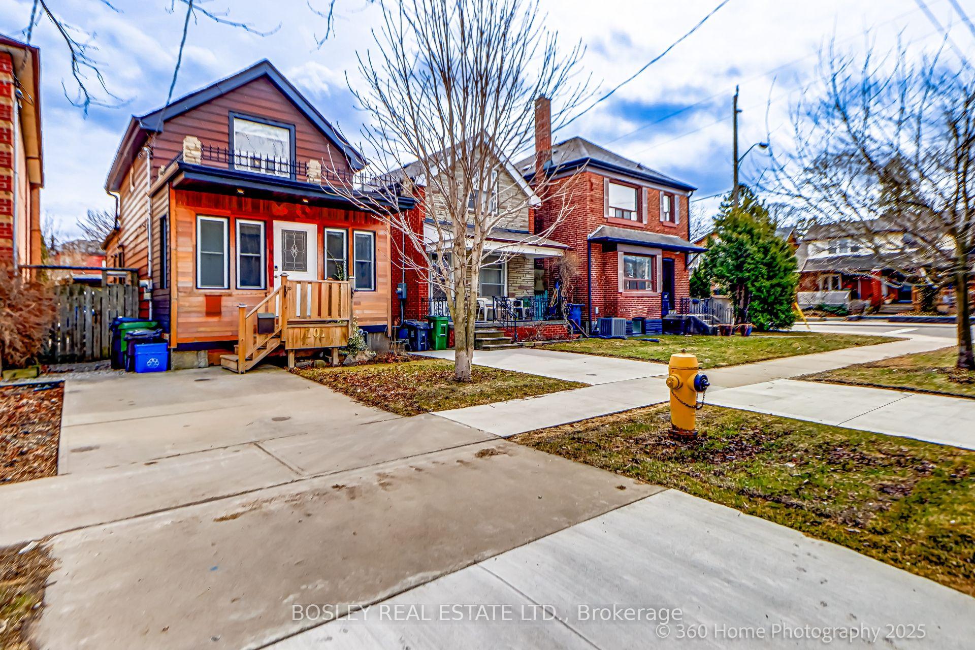 Photo 19 of 101 Sammon Avenue, Toronto, Danforth Village-East York — HOMEH