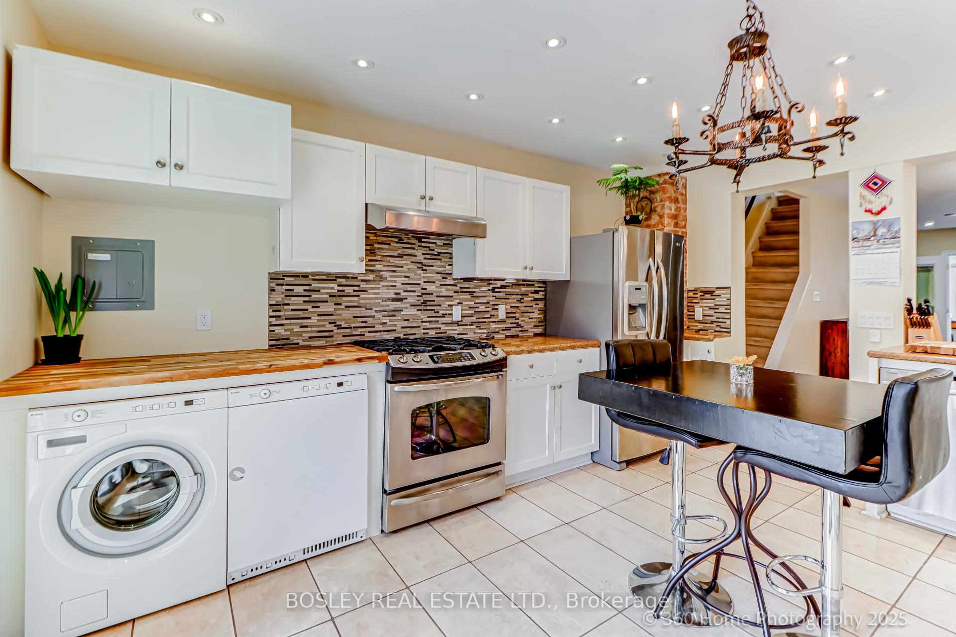 Photo 15 of 101 Sammon Avenue, Toronto, Danforth Village-East York — HOMEH
