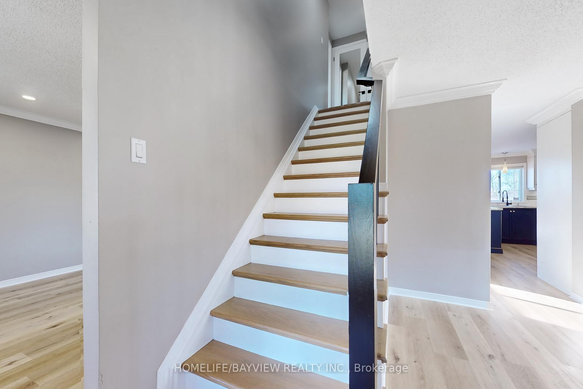 Photo 12 of Unit Main & Second floor, 92 Irwin Drive, Barrie, Northwest — HOMEH
