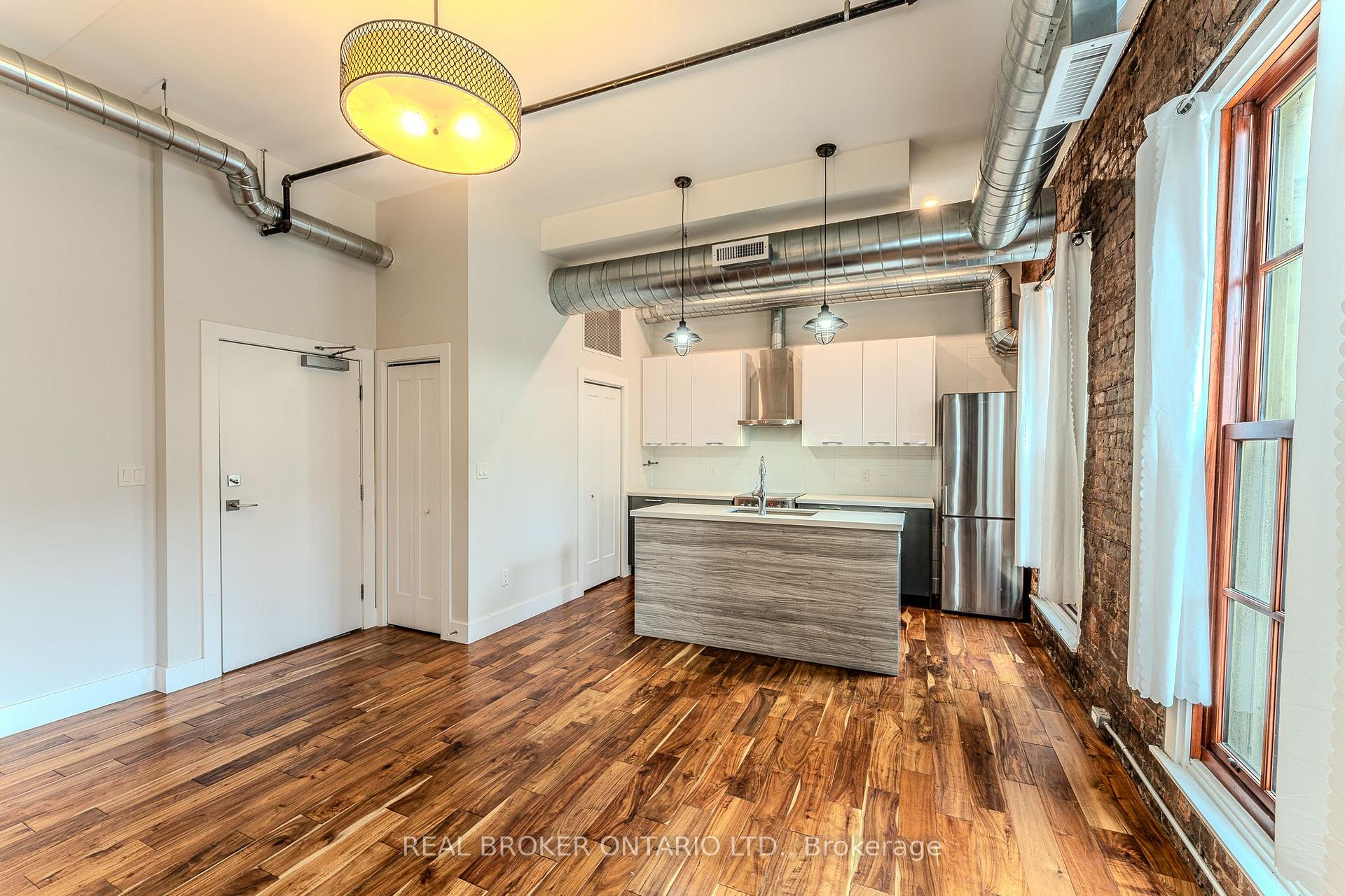 Photo 3 of Unit 203, 85 King Street E, Hamilton, Beasley — HOMEH