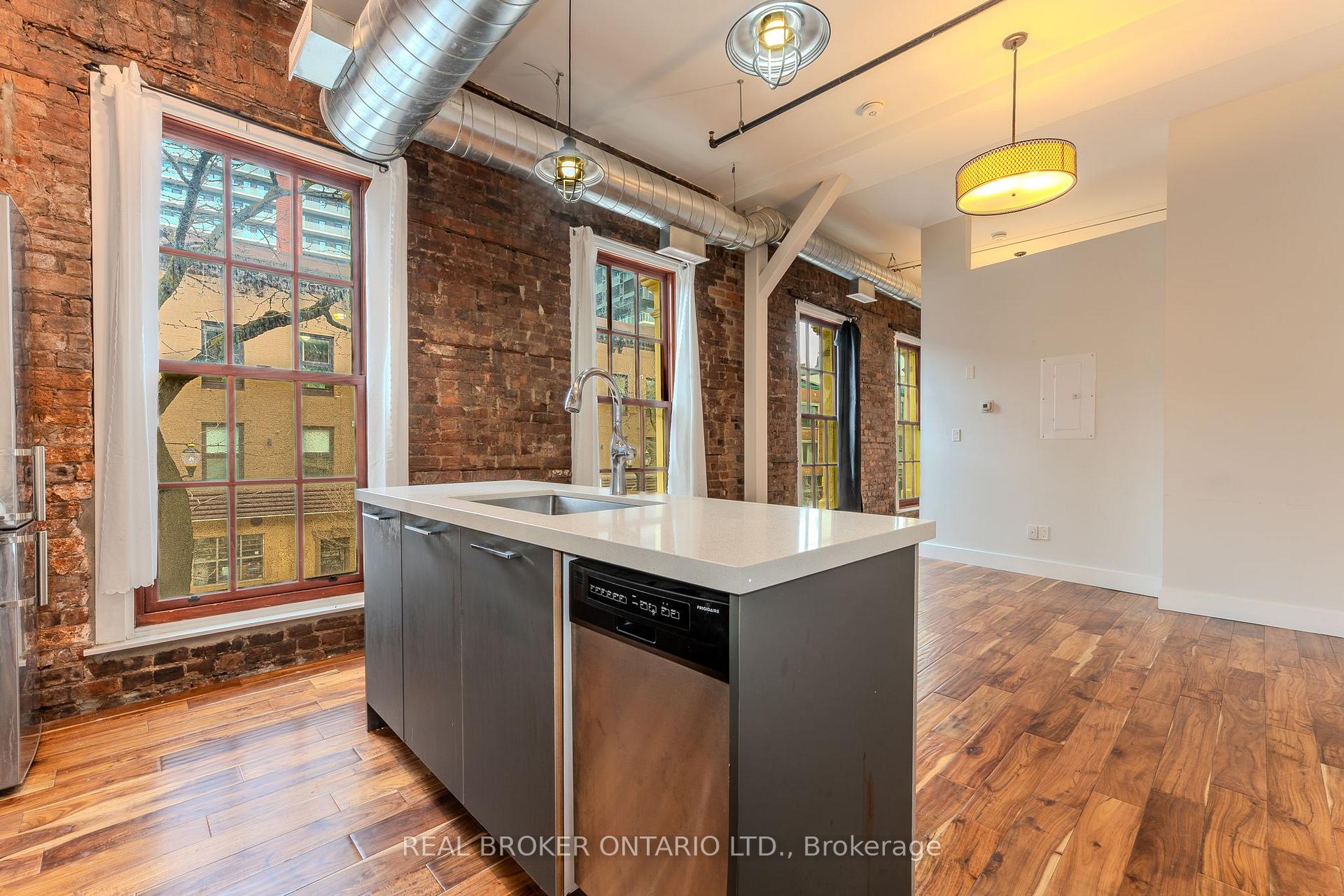 Photo 7 of Unit 203, 85 King Street E, Hamilton, Beasley — HOMEH