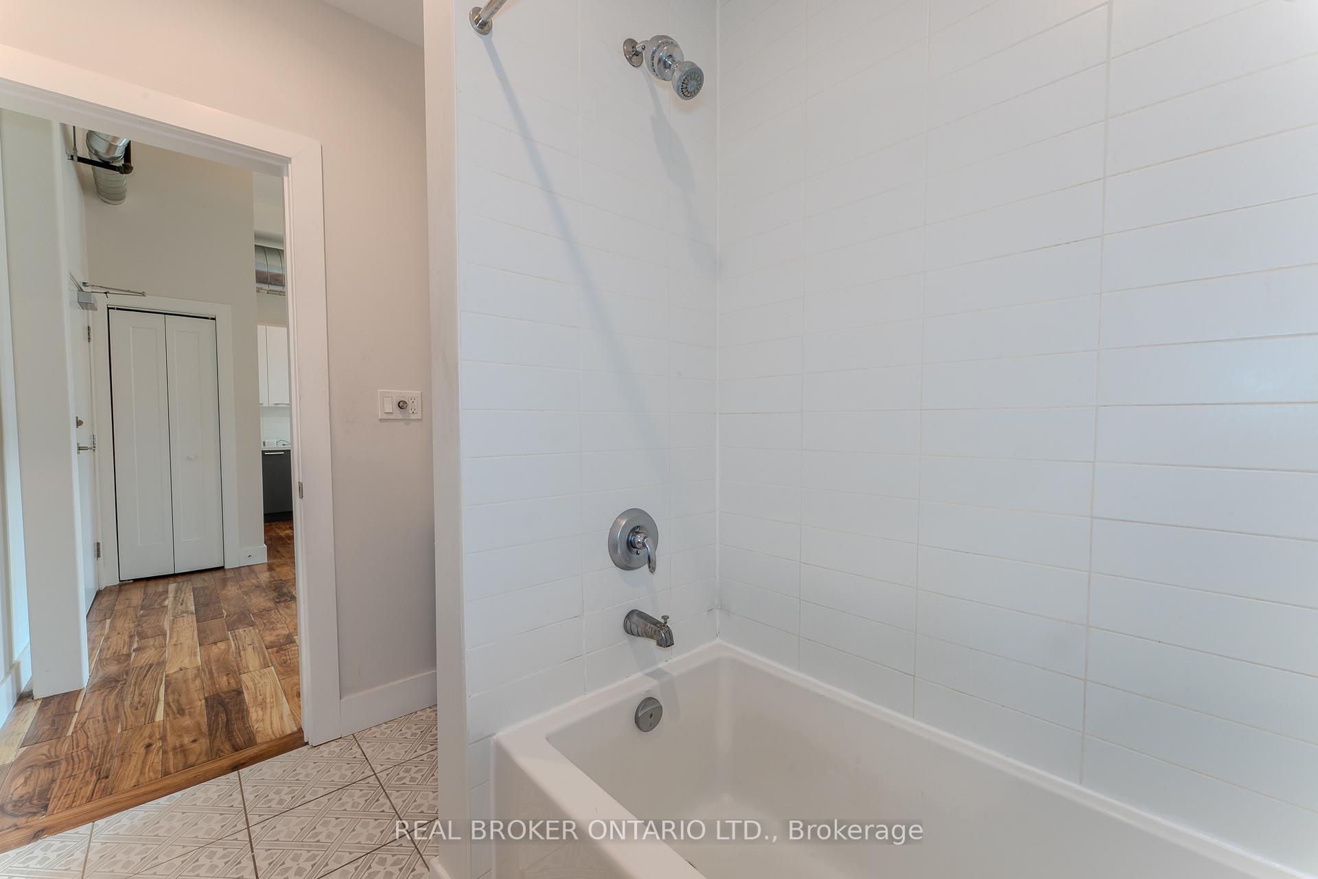 Photo 6 of Unit 203, 85 King Street E, Hamilton, Beasley — HOMEH